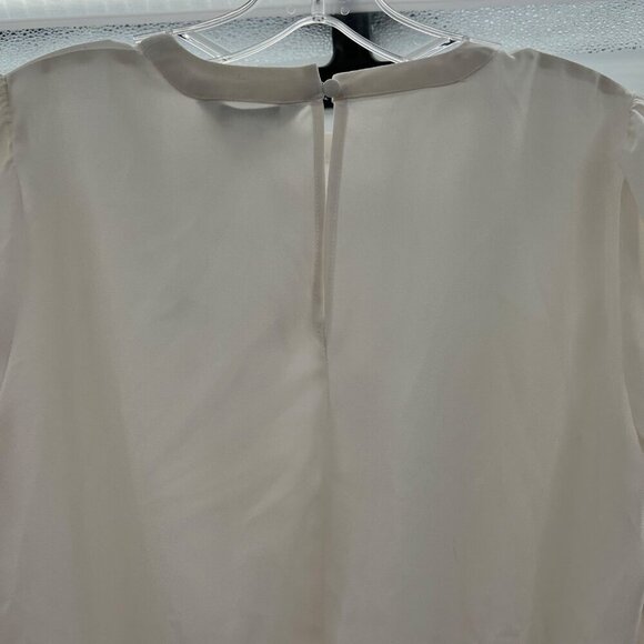 Nine West Women's Sheer Long Sleeve Top Off White Twisted Hem Size Small Keyhole - Picture 6 of 9
